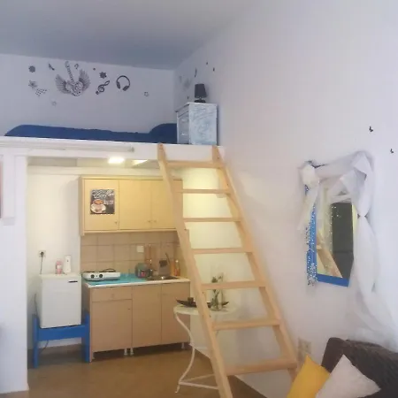 Apartament In Naxos 400 M From The Naxos City